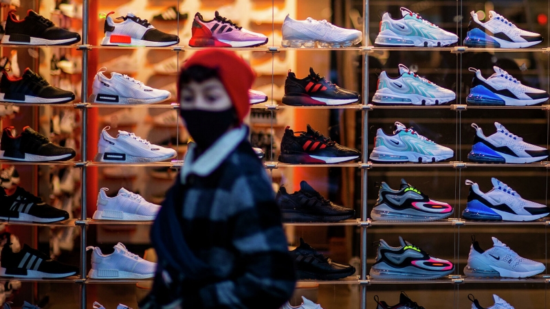 Шаг в будущее: как мы полюбили кроссовки