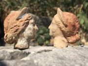 В Турции нашли десятки терракотовых фигурок возрастом 2000 лет (фото)